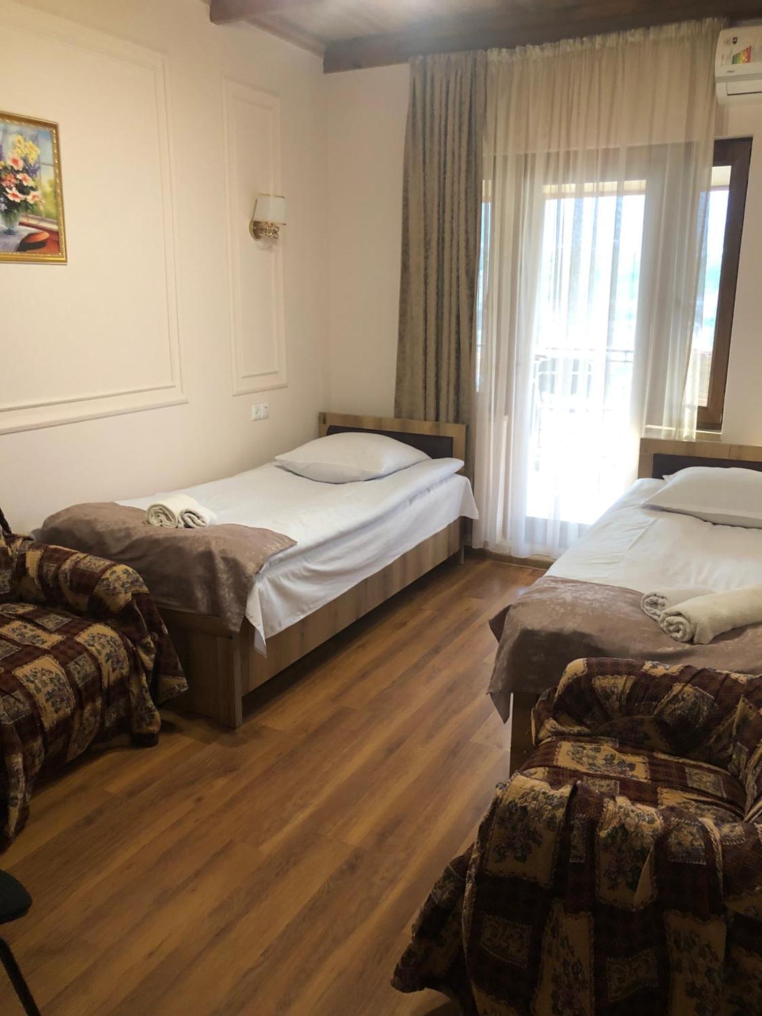 Guest House Anahit Ijevan Eksteriør bilde